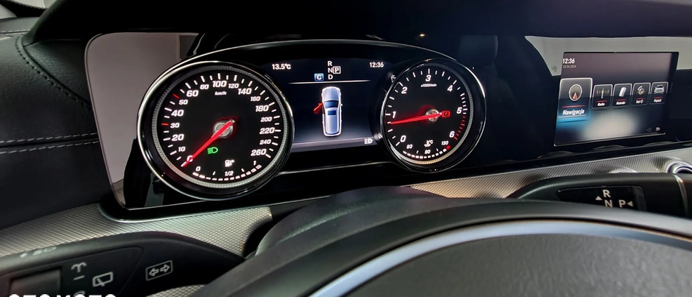 Mercedes-Benz Klasa E cena 89900 przebieg: 193000, rok produkcji 2017 z Grybów małe 631